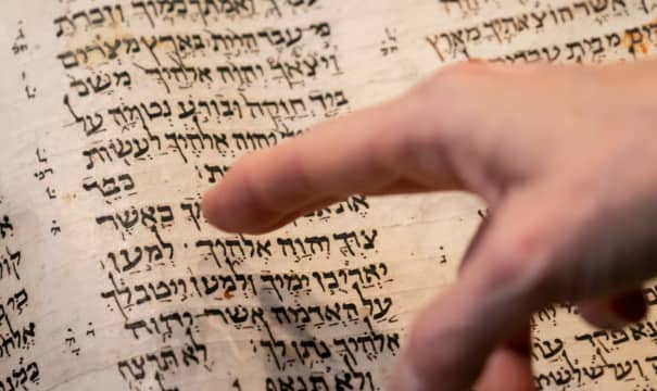 IT’S HAPPENING GLOBALLY! A Newly Translated Ancient Text Reveals a Forgotten Energy Field — And Millions Are Quietly Experiencing Its Effects Without Knowing Why!